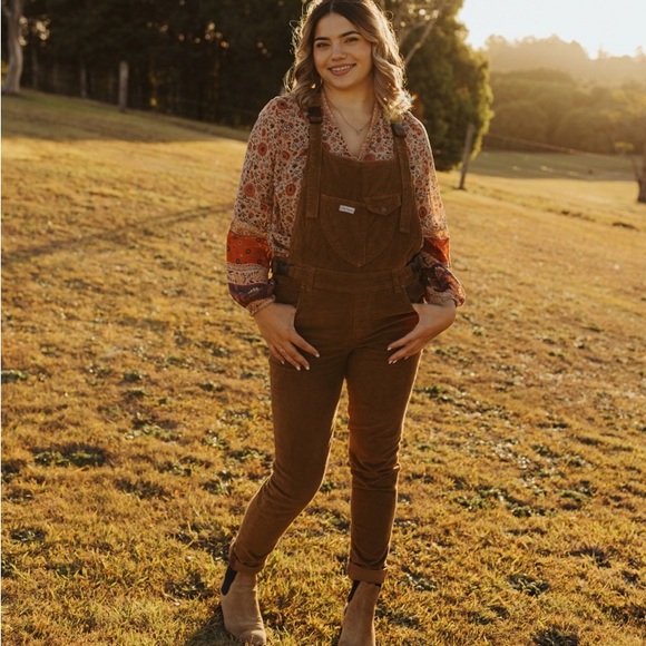 Mumsie Maternity Overalls NWT - Picture 2 of 4